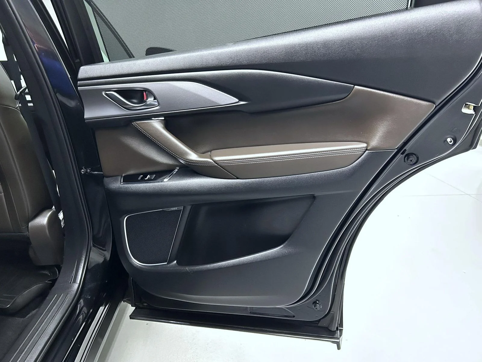 Certified Used 2022 Black Mazda Signature image 17