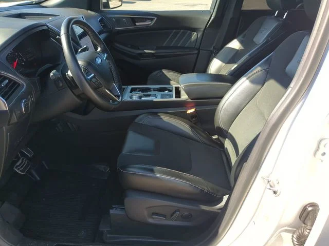 Used 2022 White Ford ST image 15