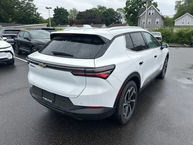 New 2026 White Chevrolet LT image 5