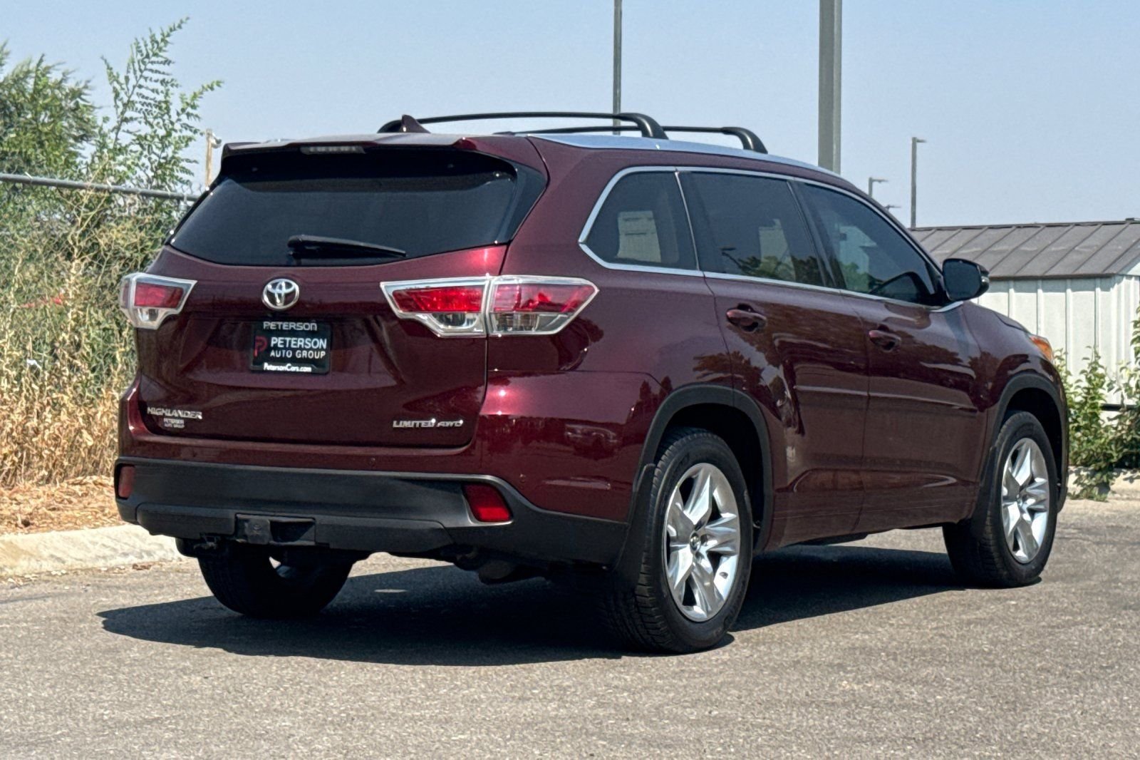 Used 2016 Red Toyota Limited image 4