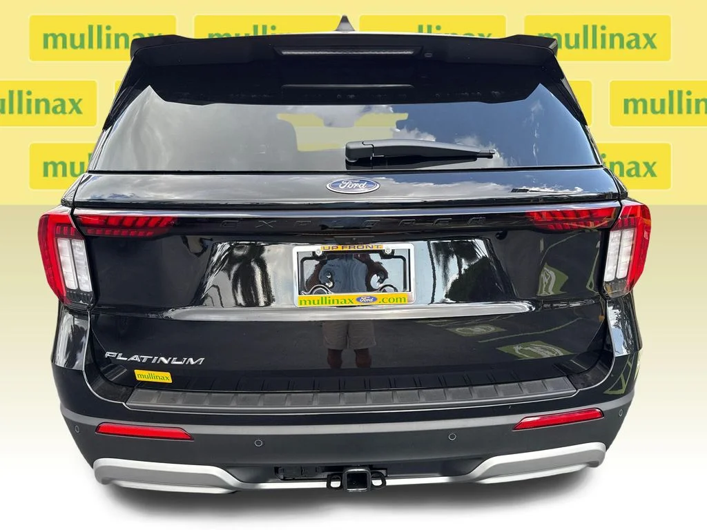 New 2026 Black Ford Platinum image 14