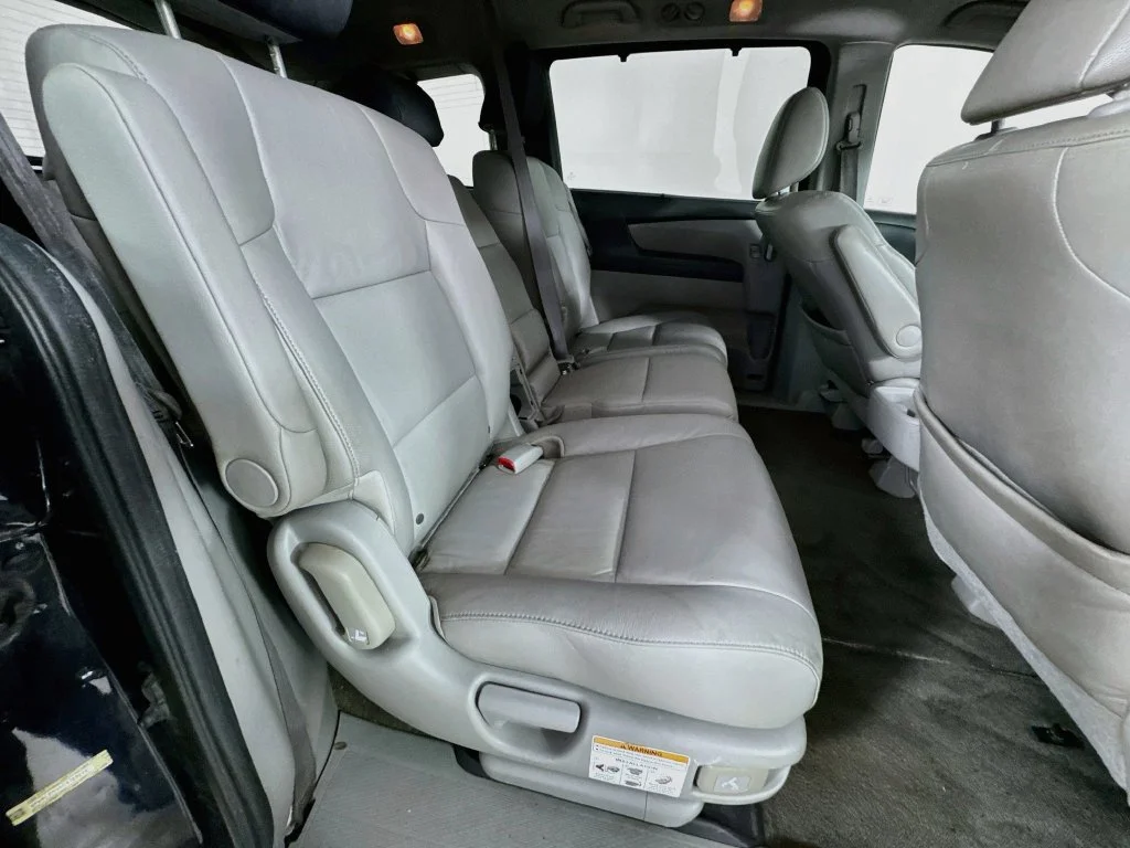 Used 2012 Black Honda Touring image 37