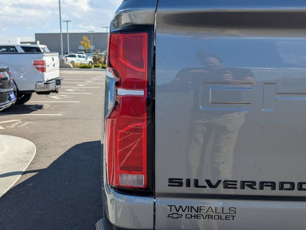2026 Chevrolet Silverado 3500HD LTZ - Photo 48