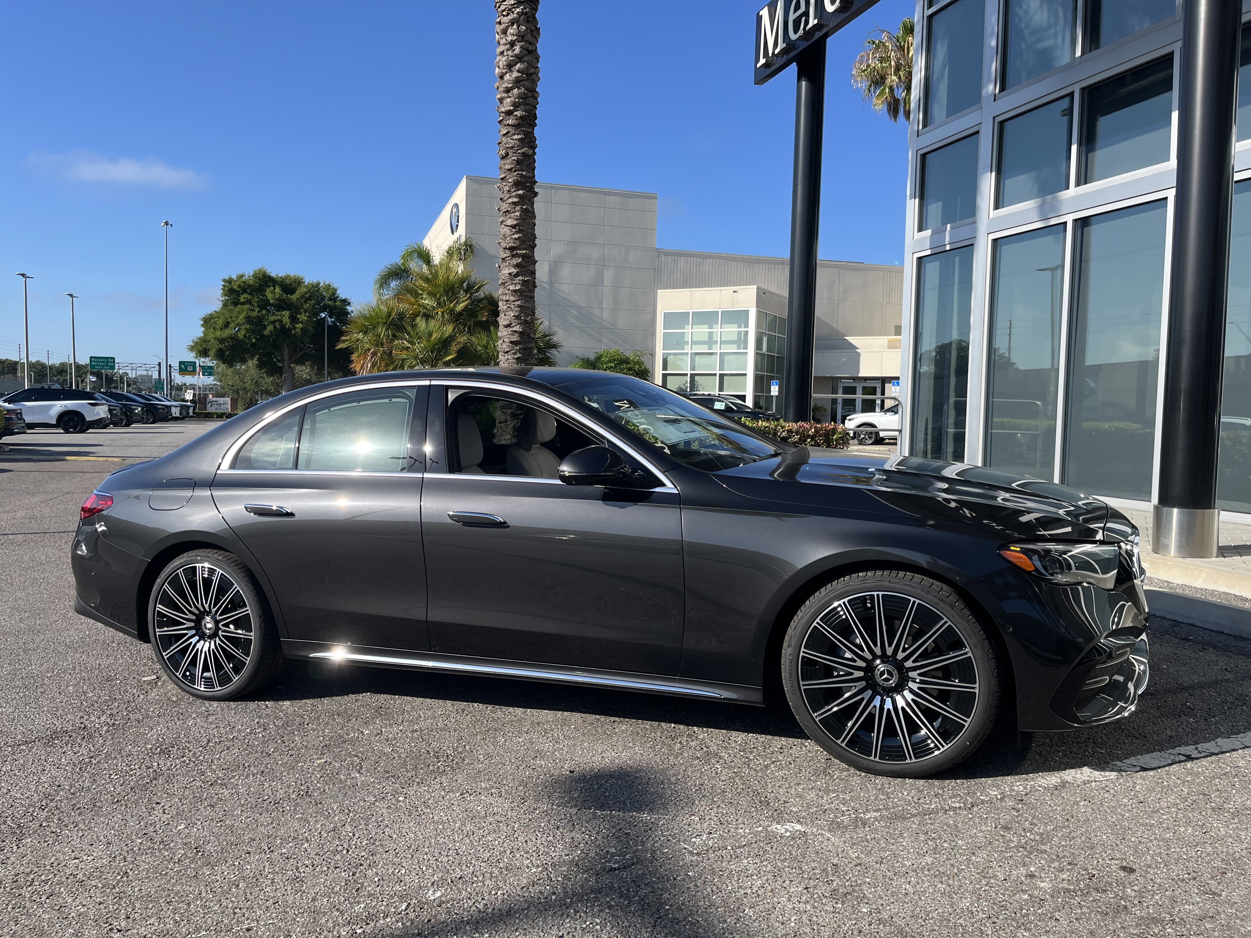 New 2026 Graphite Grey Metallic Mercedes-Benz E 350 image 9