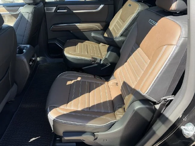 New 2027 Black GMC Denali Ultimate image 19