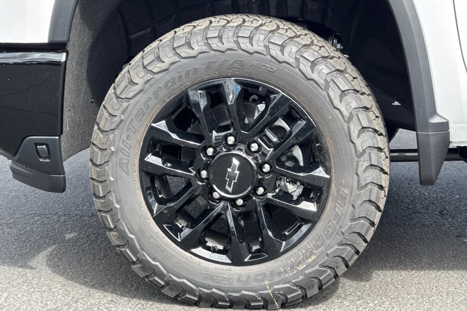 2026 Chevrolet Silverado 2500 HD LTZ view 23