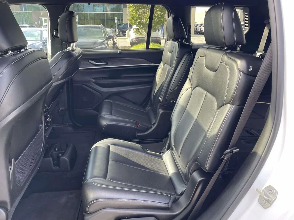 Used 2024 Bright White Clearcoat Jeep Limited image 3