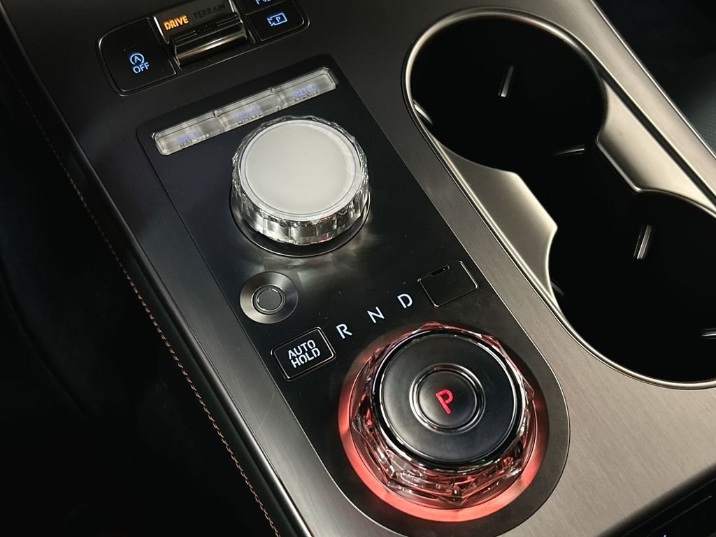2026 GENESIS GV70 Sport Advanced - Photo 25
