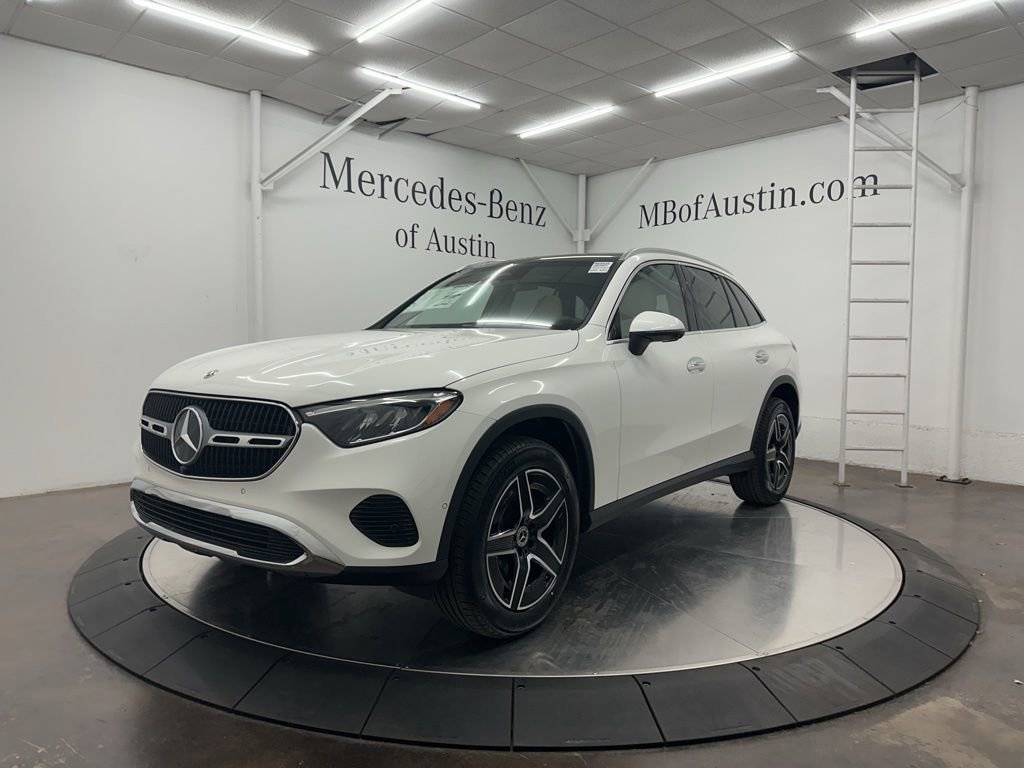New 2026 Polar White Mercedes-Benz GLC 300 image 37