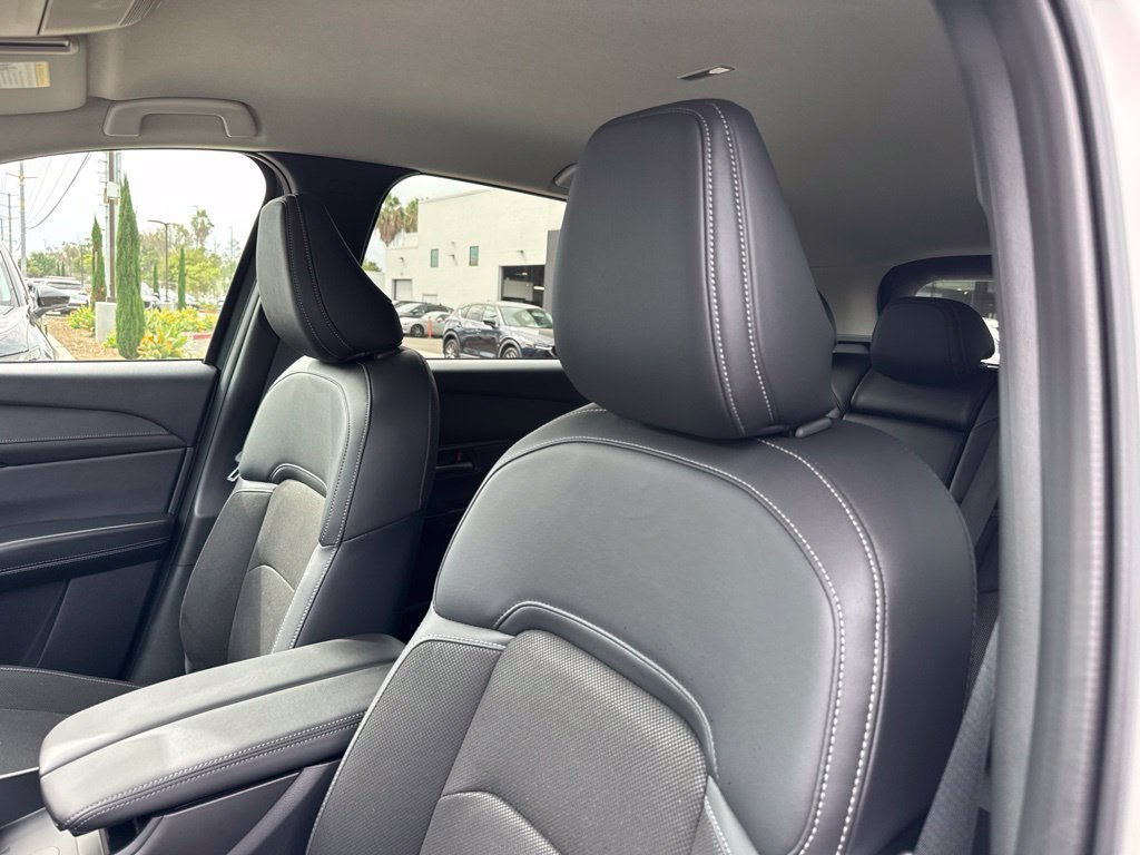 New 2026 Rhodium White Metallic Mazda 2.5 S Preferred AWD image 16
