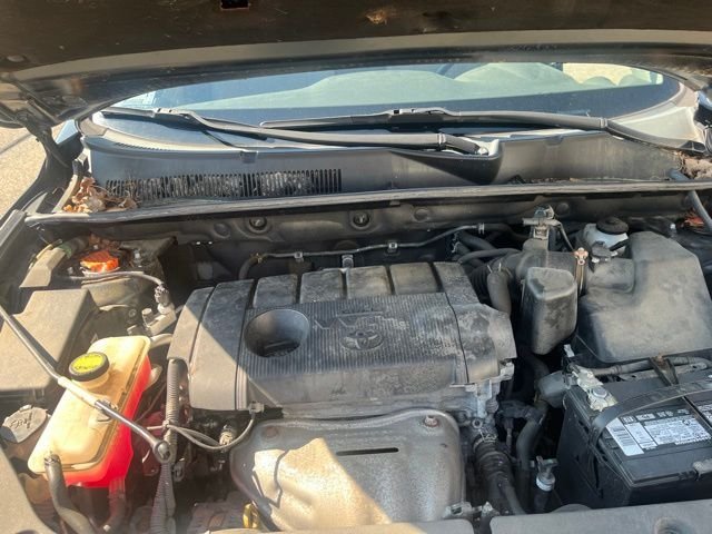 Used 2012 Green Toyota Base image 22