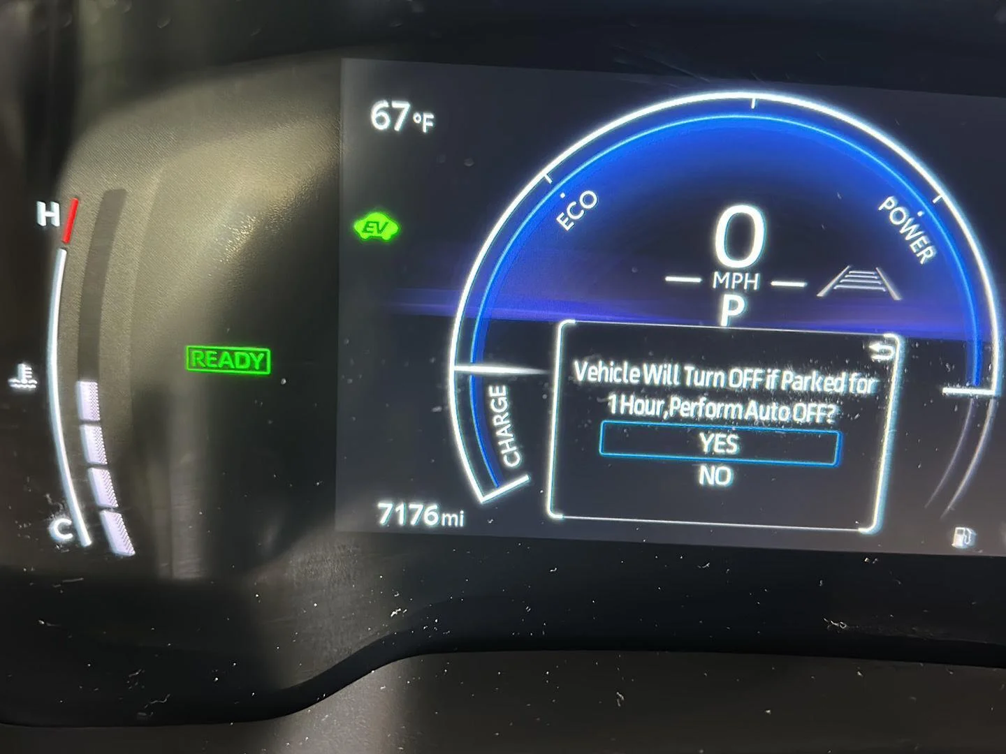 Used 2025 Wind Chill Pearl Toyota XSE image 15