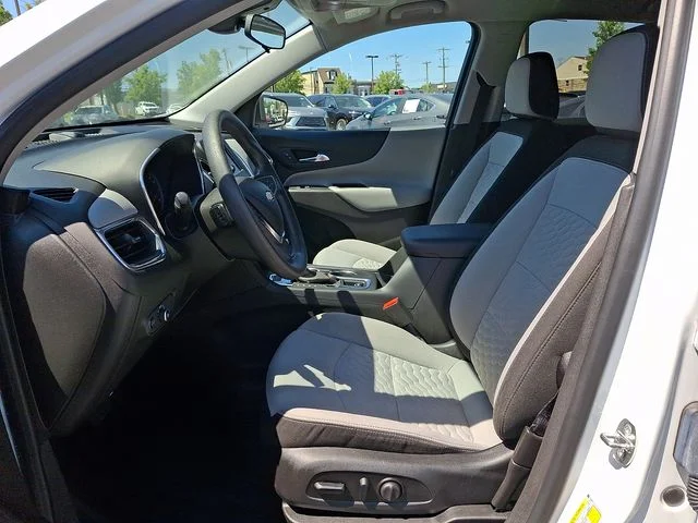 Used 2020 Summit White Chevrolet LS image 13