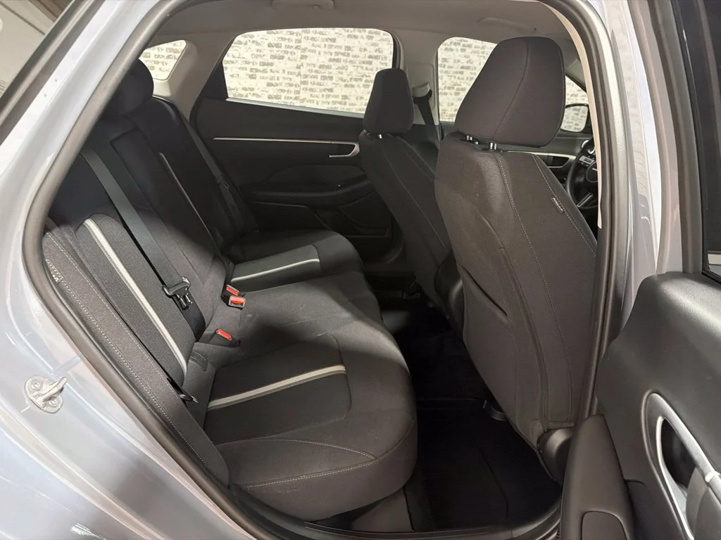 Used 2024 Transmission Blue Hyundai SEL image 11