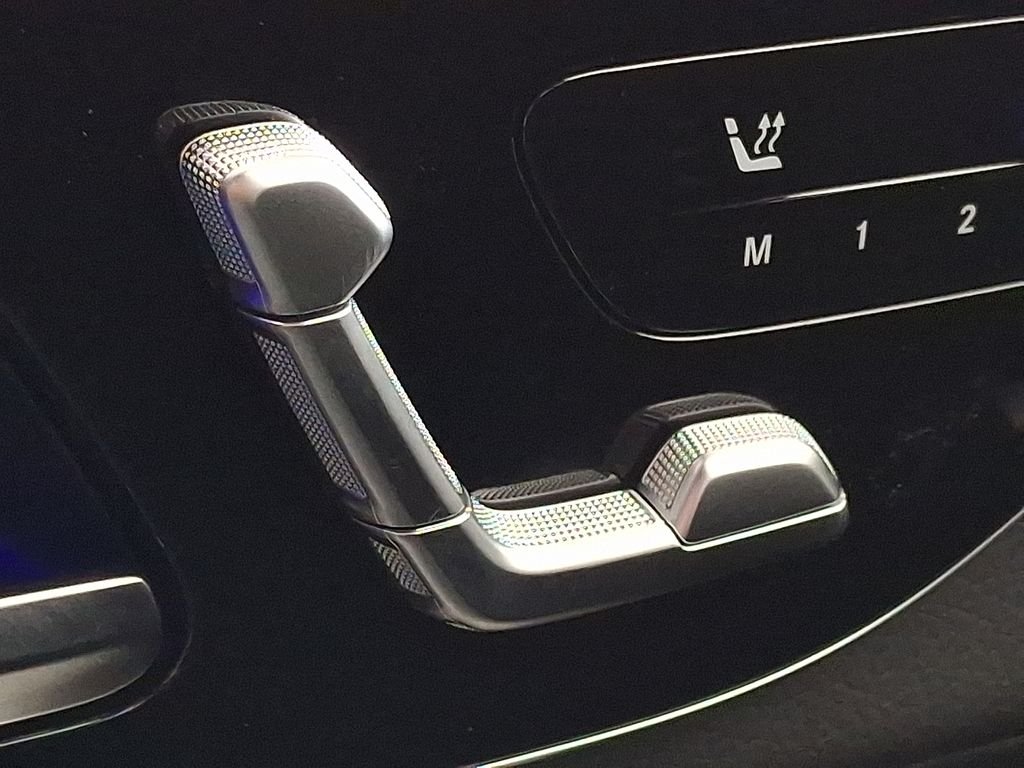 New 2025 Polar White Mercedes-Benz GLC 43 AMG® image 22