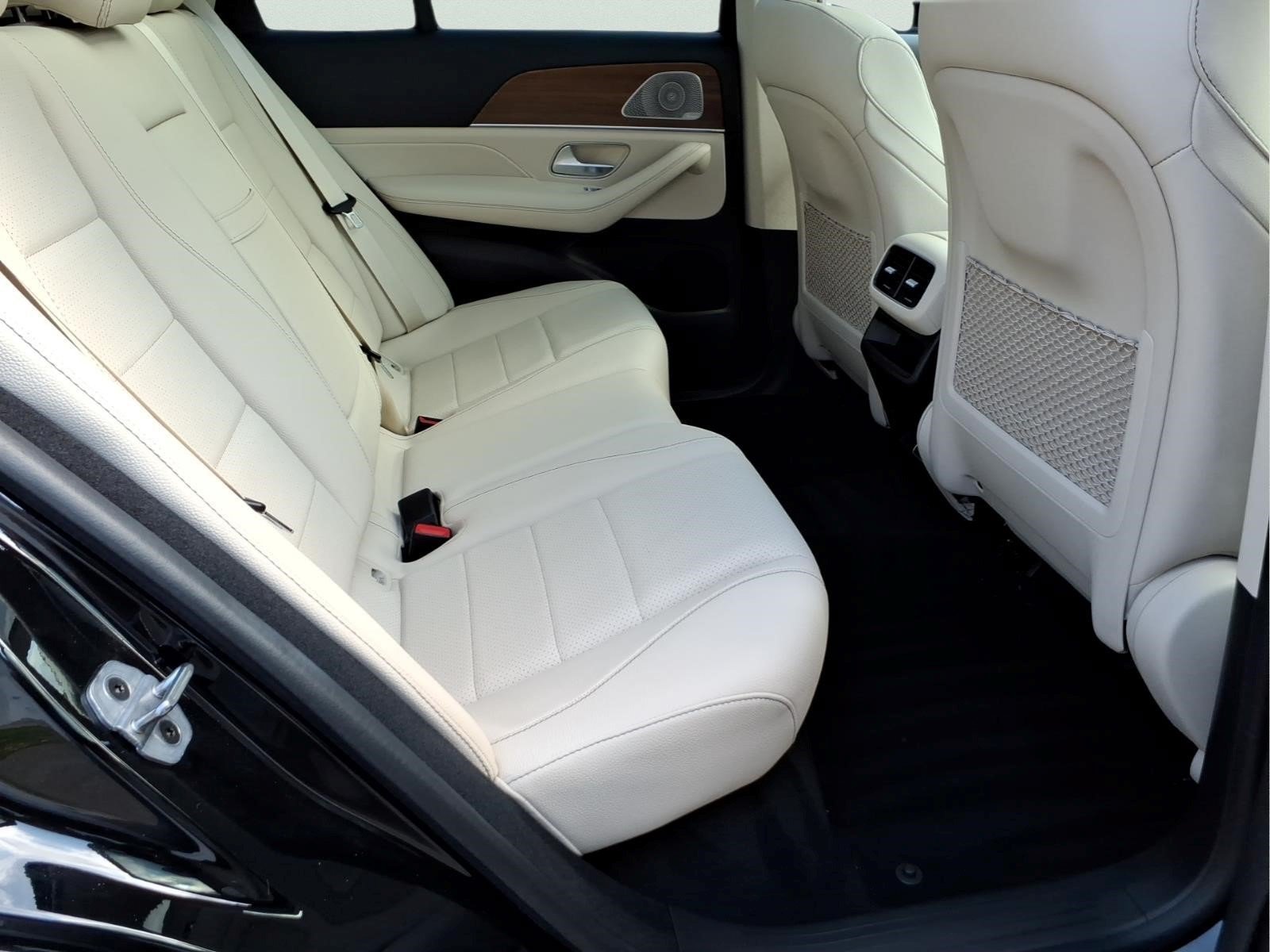 Certified Used 2024 Black Mercedes-Benz GLE 350 4MATIC® SUV image 28