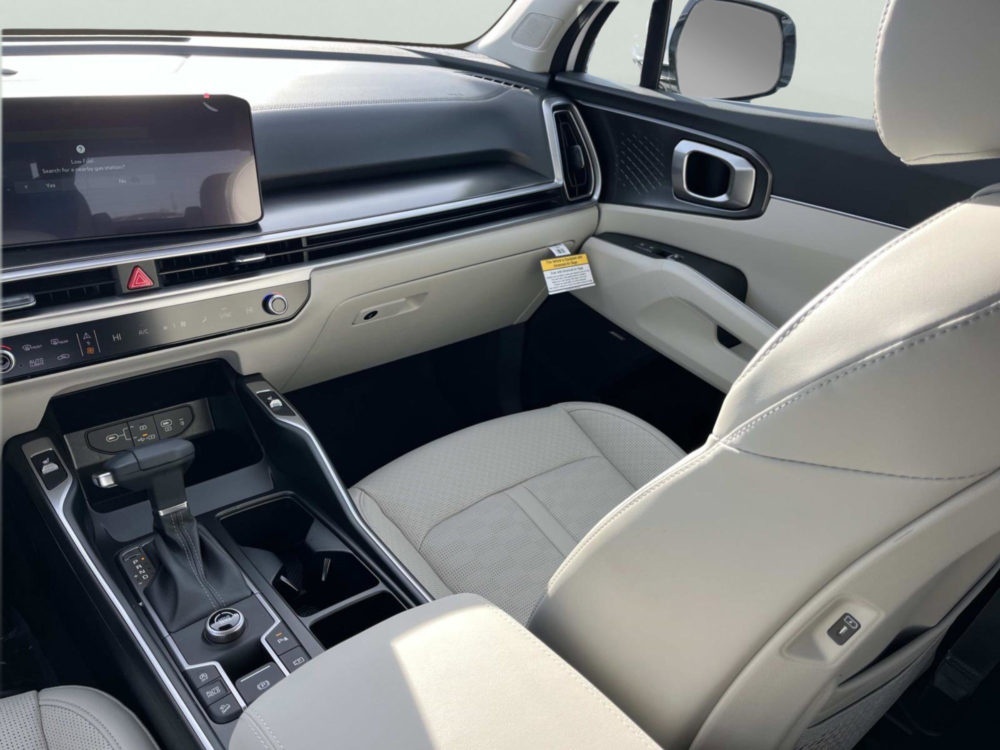New 2026 Glacial White Pearl Kia EX image 16