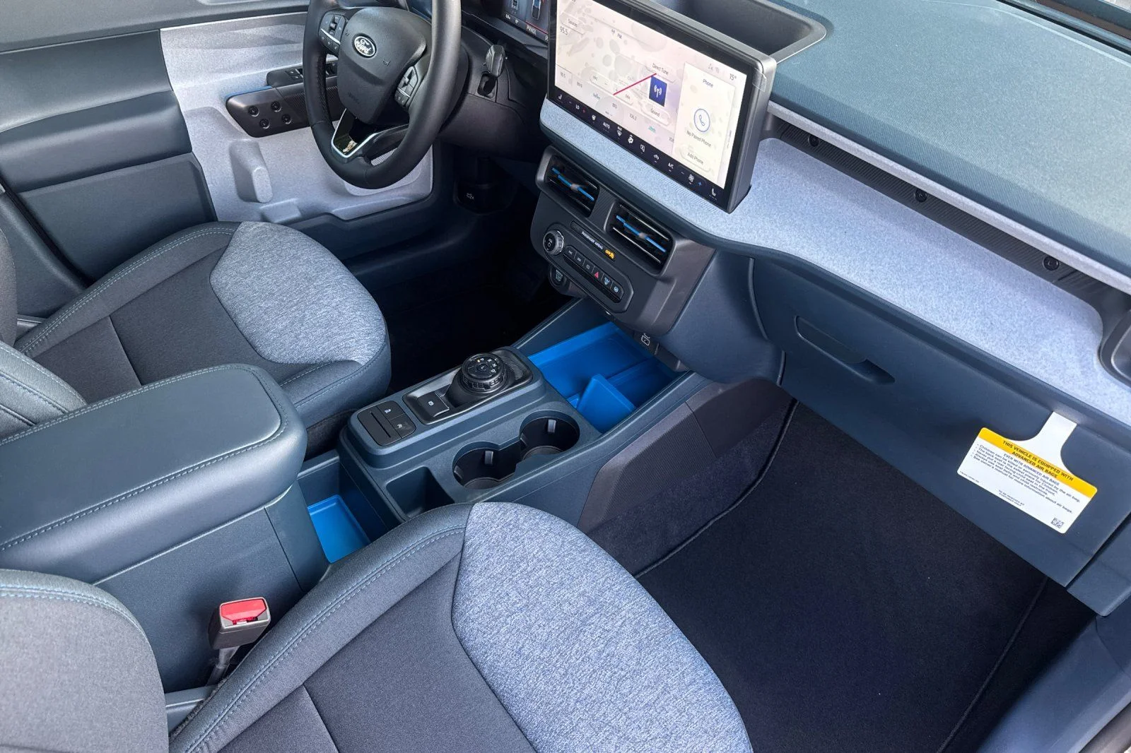 New 2026 Carbonized Gray Metallic Ford XLT image 16