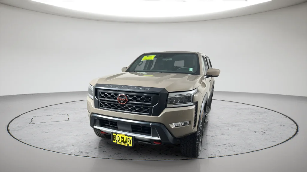 Used 2022 Beige Nissan PRO-4X image 2