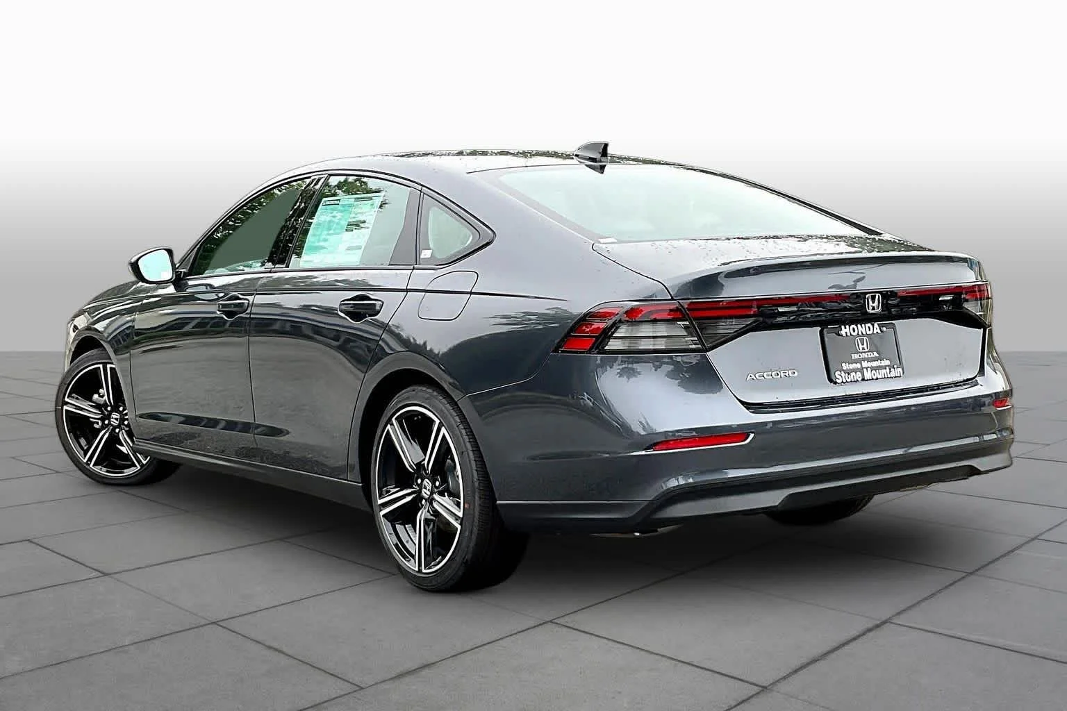 New 2026 Meteorite Gray Metallic Honda SE image 12