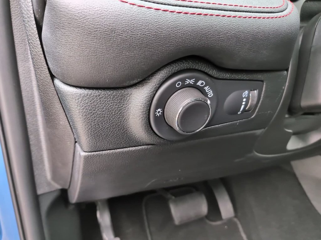 Used 2024 Blue Dodge R/T image 23