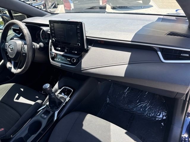 Used 2021  Toyota SE image 36