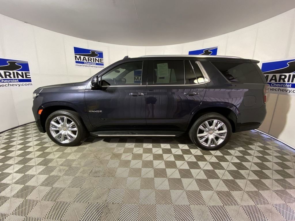 Used 2024 Dark Ash Metallic Chevrolet High Country image 10