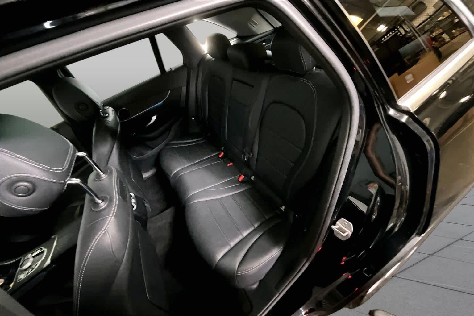 Used 2018 Black Mercedes-Benz GLC 300 image 18