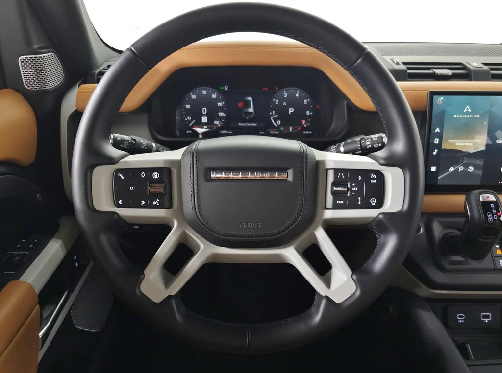 Certified Used 2024 Gray Land Rover X-Dynamic SE image 21