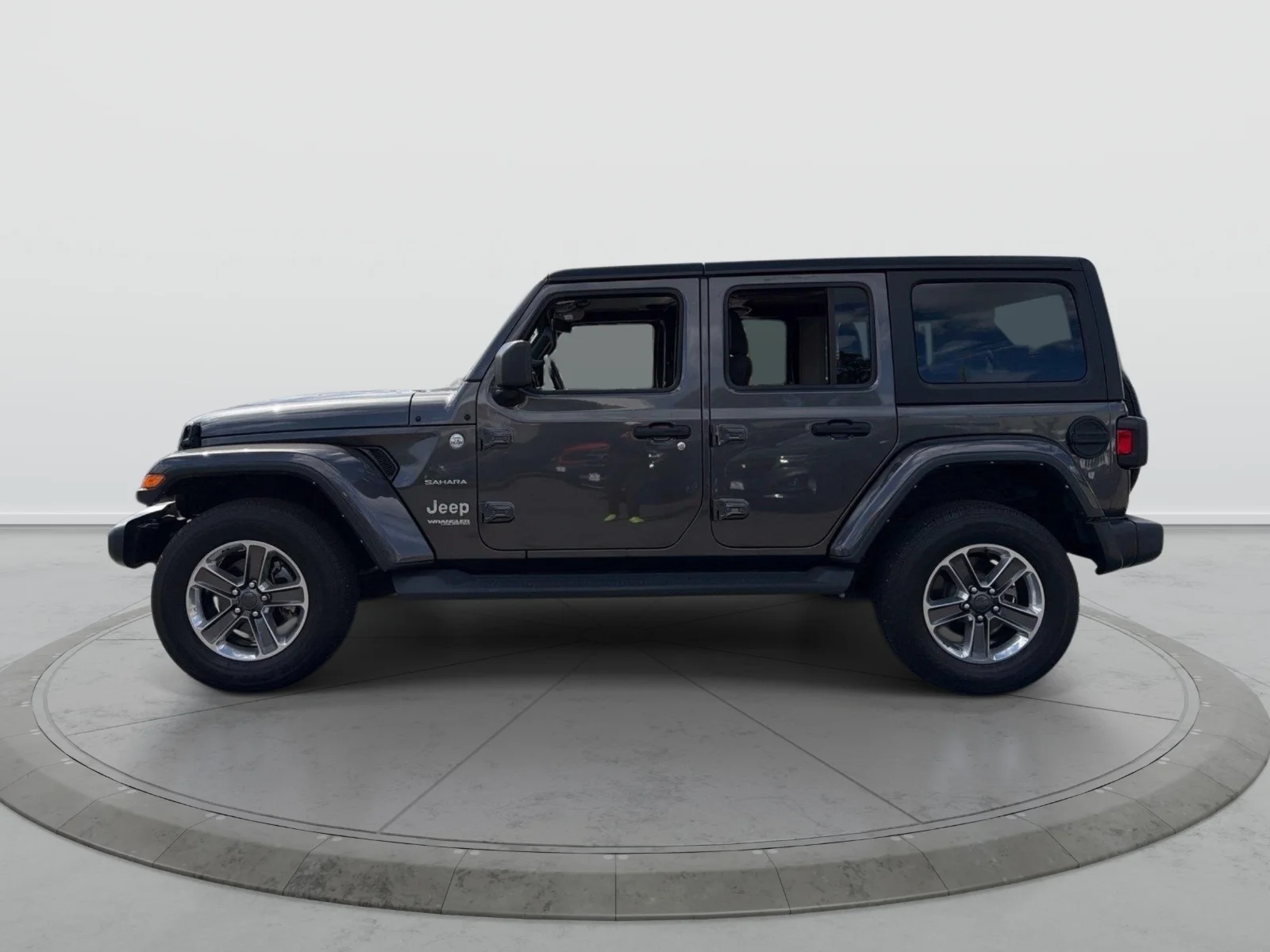2022 Jeep Wrangler Unlimited Sahara - Photo 4