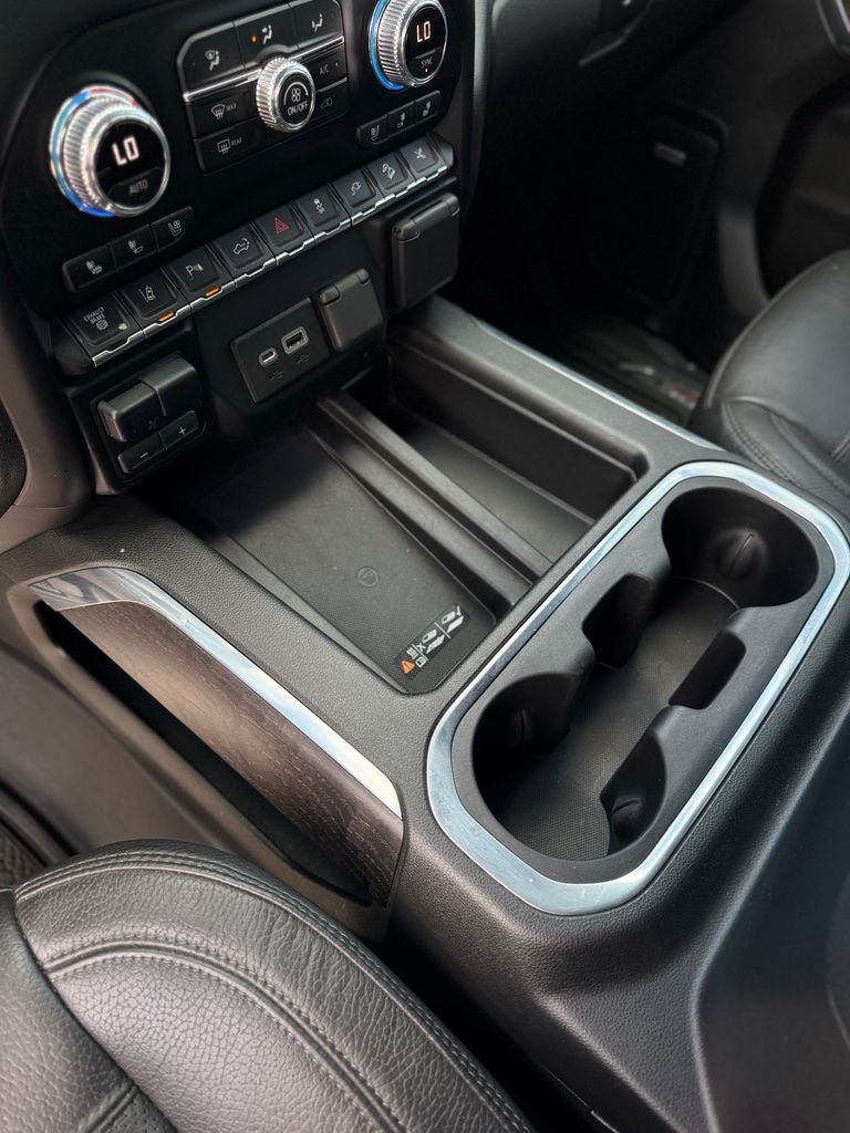 Used 2022 Ebony Twilight Metallic GMC Denali image 36