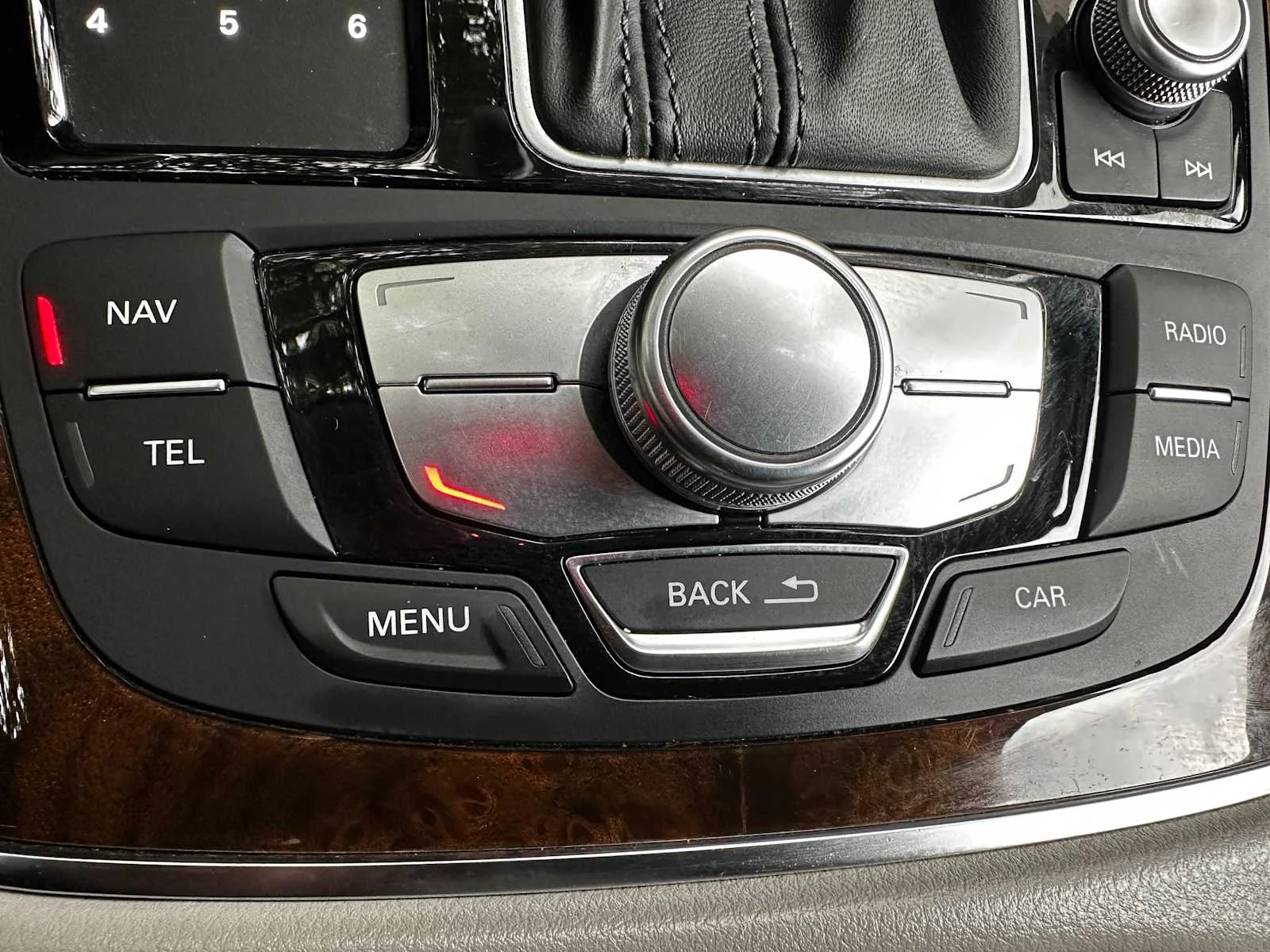 Used 2018  Audi Premium image 14