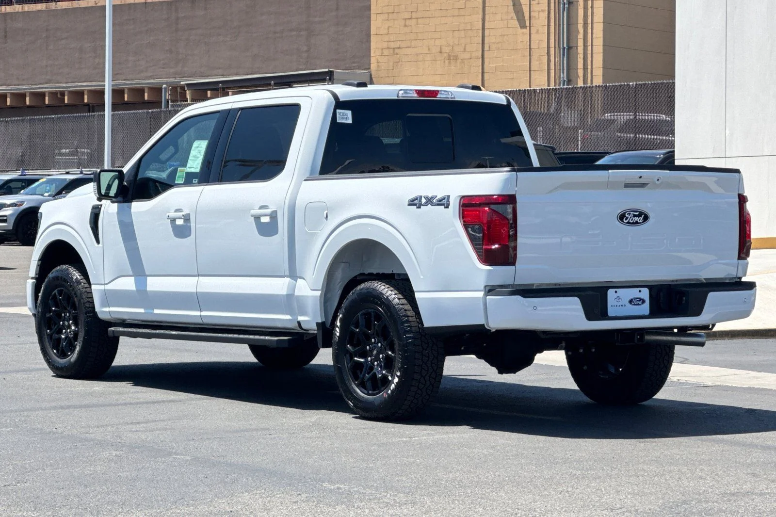 New 2026 Oxford White Ford XLT image 5