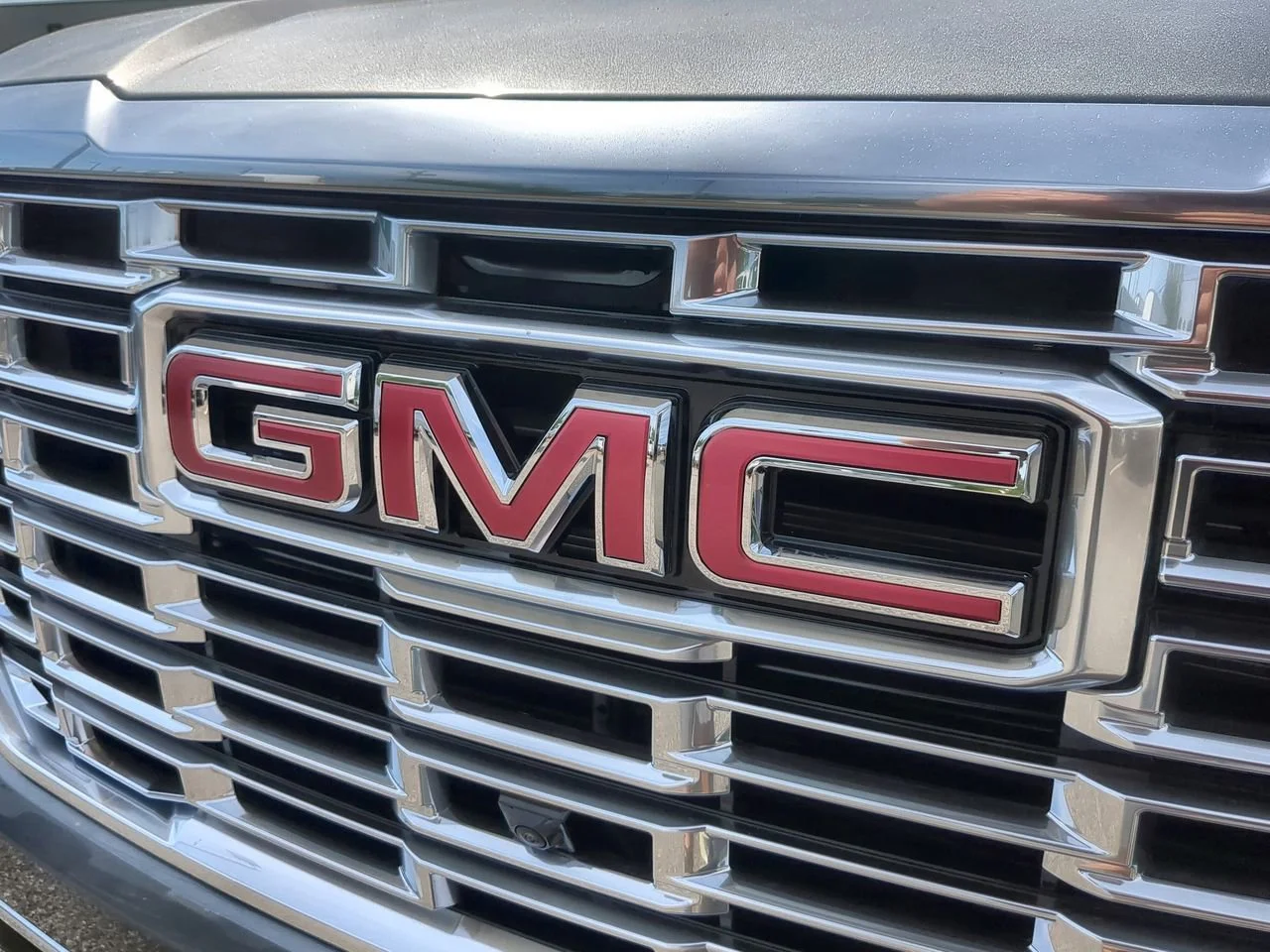 New 2026 Sterling Metallic GMC Denali image 32