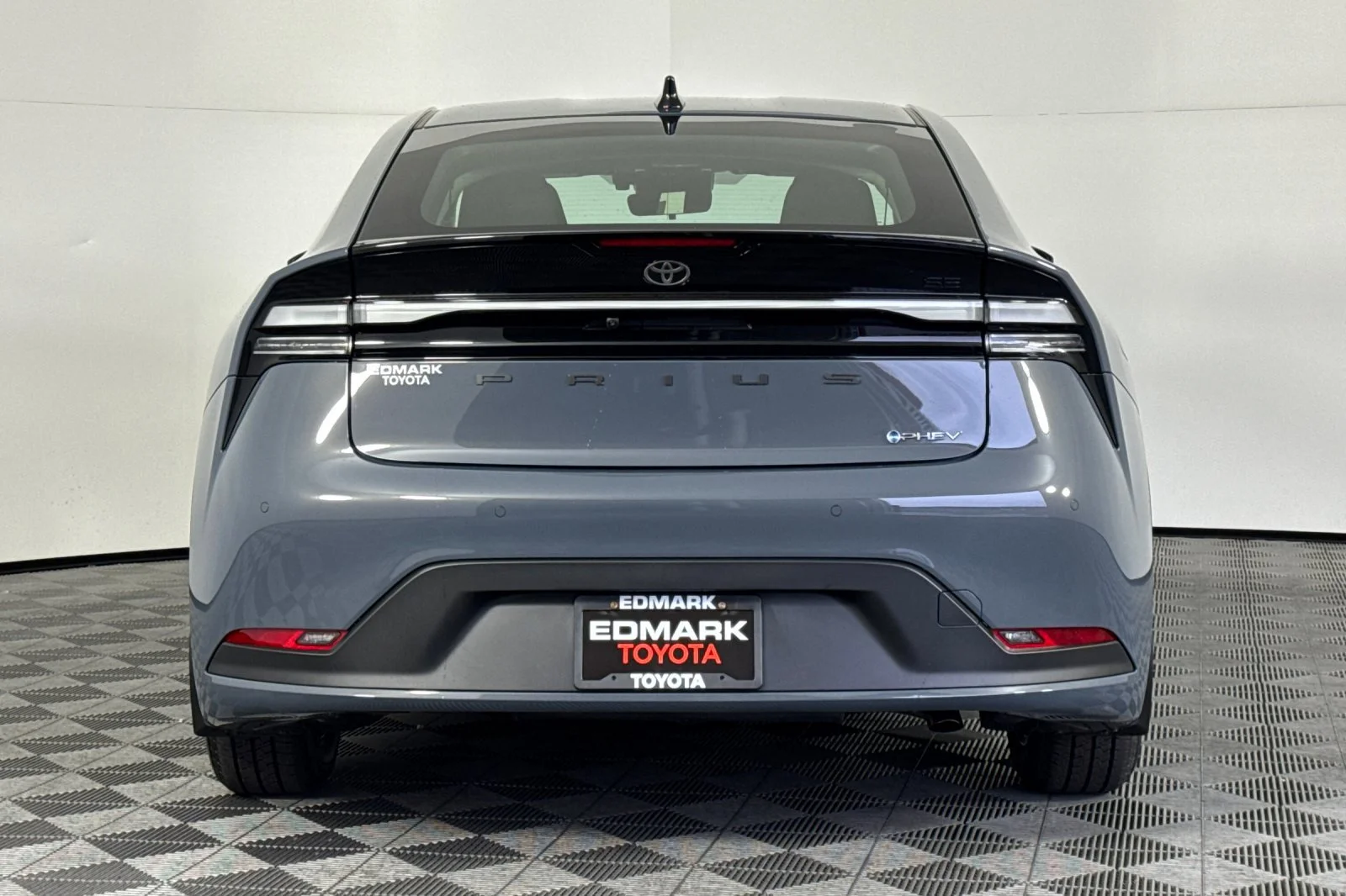 New 2026 Guardian Gray Toyota  SE image 5