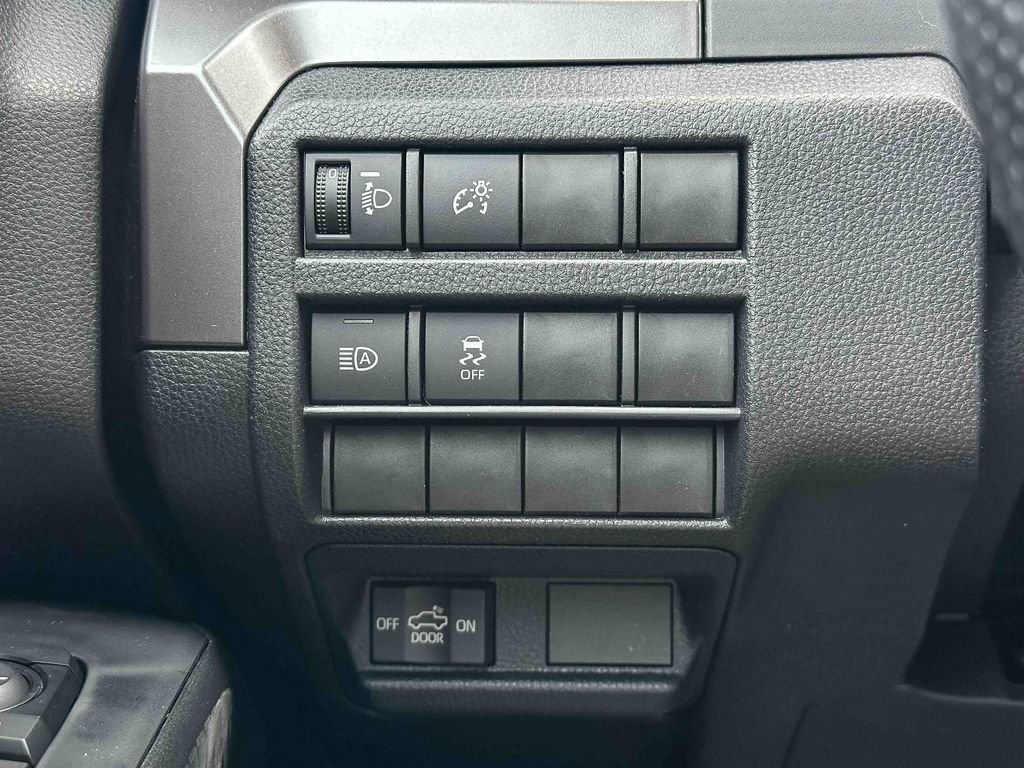 2026 Toyota Tacoma SR5 - Photo 24