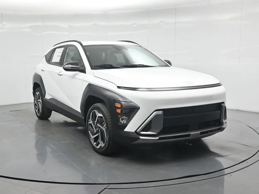 Used 2026 White Hyundai SEL Premium image 45