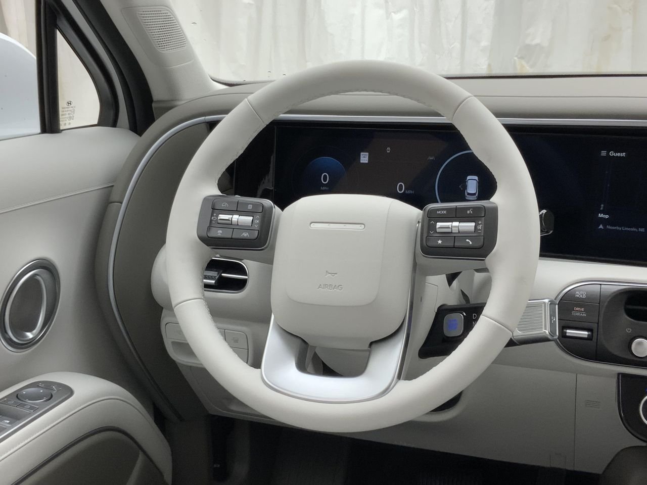 New 2026 Creamy White Pearl Hyundai SEL AWD image 9