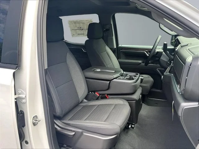 2026 Chevrolet Silverado 1500 LT - Photo 11
