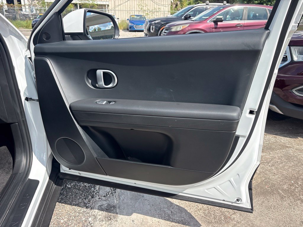 Used 2024 White Hyundai SEL image 20