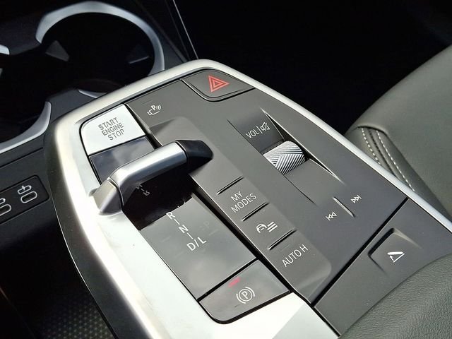 New 2026 Alpine White BMW xDrive28i image 13