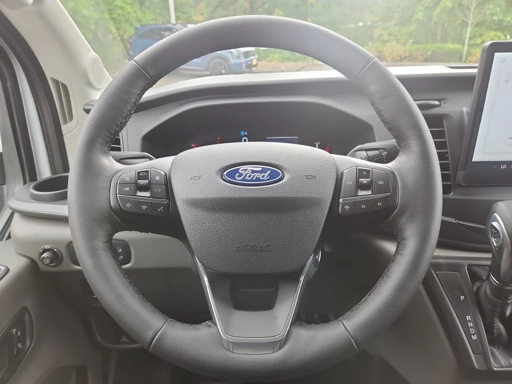 New 2027 White Ford Base image 19