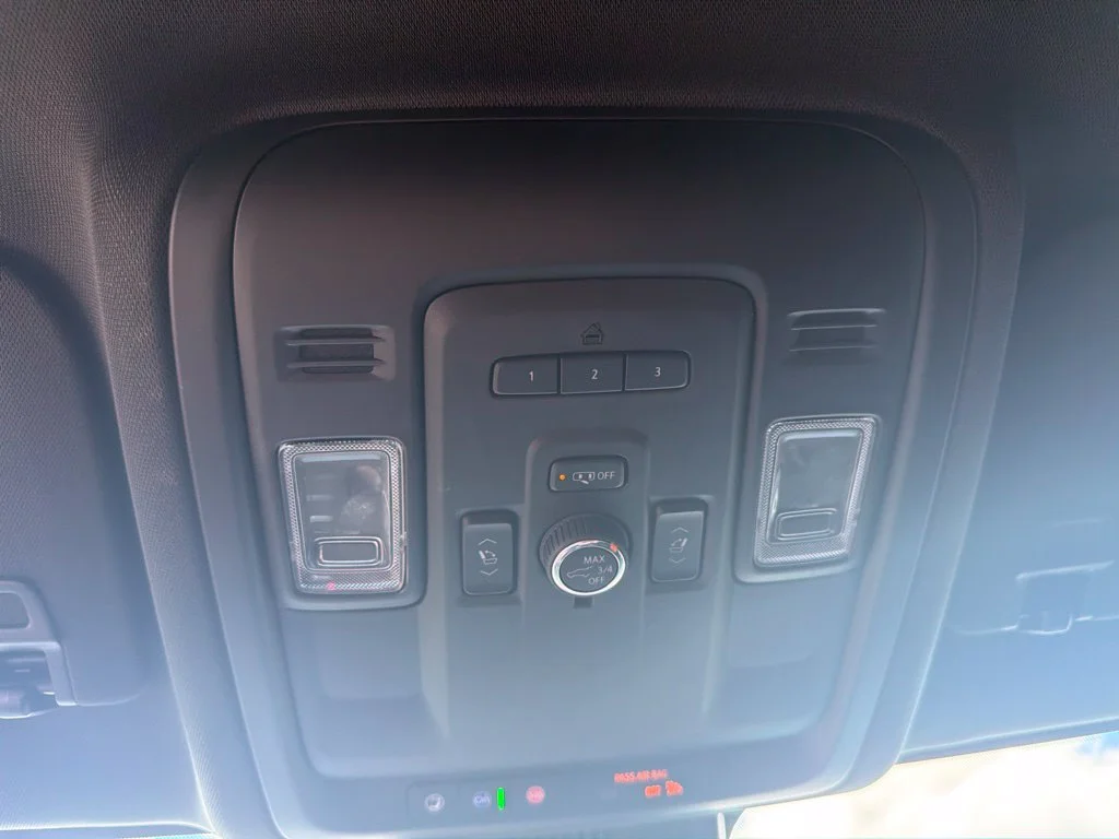 Used 2024 Sterling Metallic GMC AT4 image 28