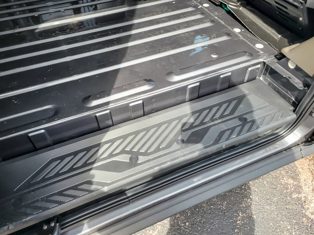 New 2026 Carbonized Gray Metallic Ford Cargo Van image 31