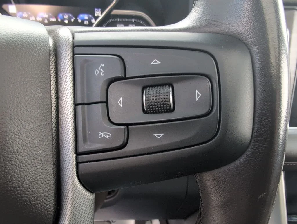 2021 GMC Yukon Denali - Photo 23