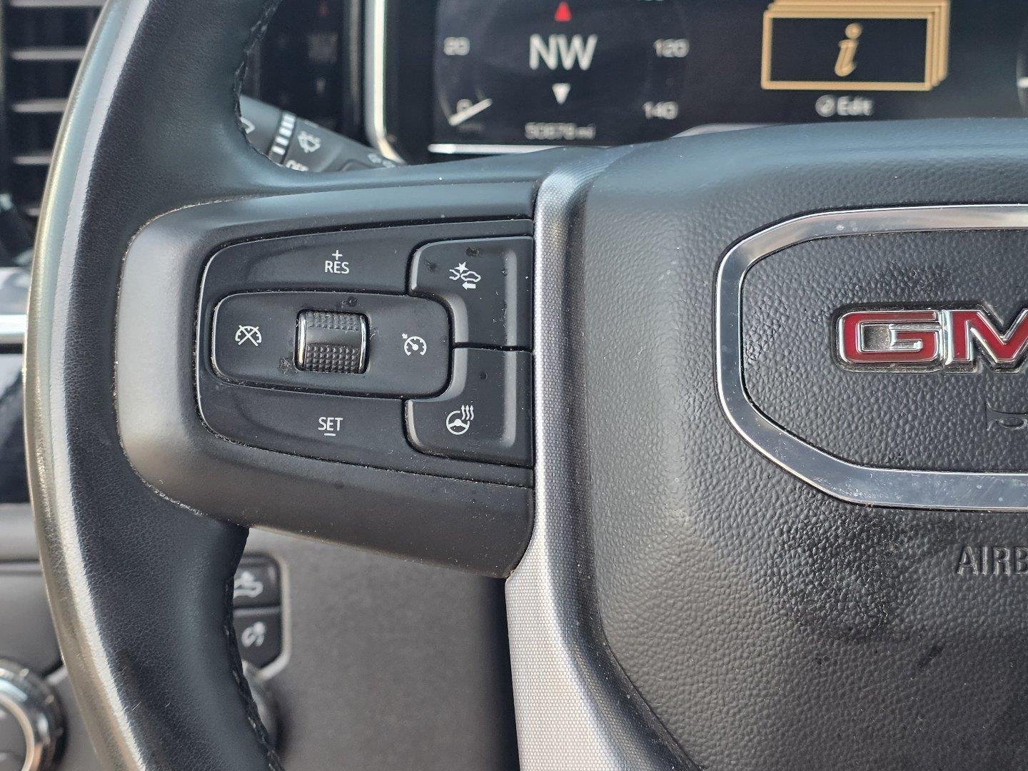 Used 2025 Summit White GMC SLT image 12
