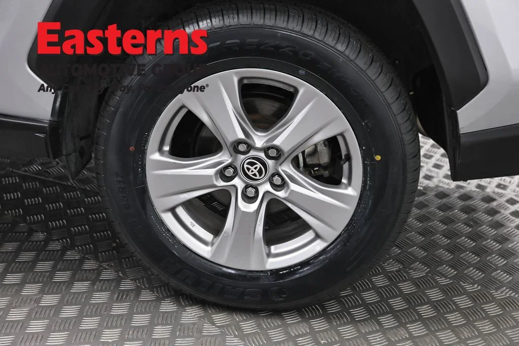 Used 2024 Silver Toyota XLE image 31