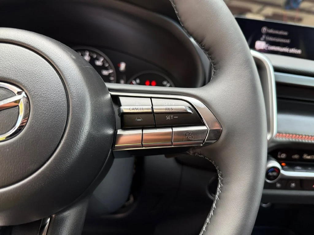New 2026 Beige/tan Mazda 2.5 Turbo Meridian Edition image 25