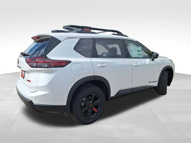 New 2026 Everest White Pearl TriCoat Nissan Rock Creek® image 7