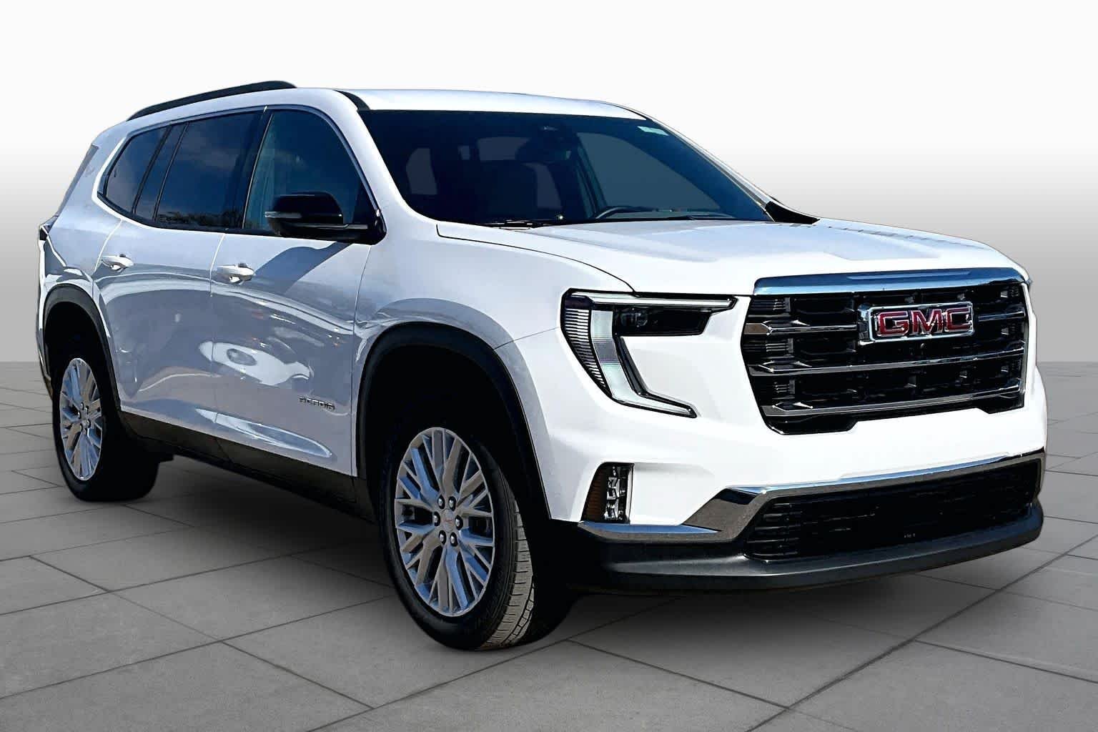 Used 2026 Summit White GMC FWD Elevation image 3